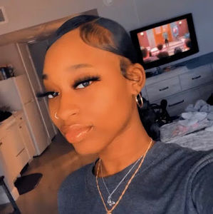 Meet your Posher, Jada